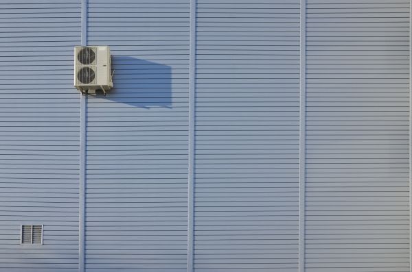 Cost of Flat Metal Siding Installation in Columbus